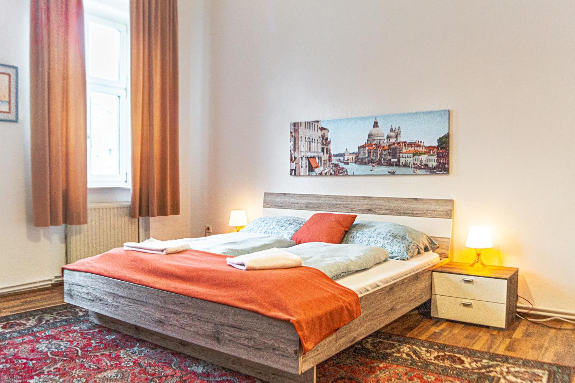 Comfy 2Br- Apartment Near Wiener Stadthalle 外观 照片