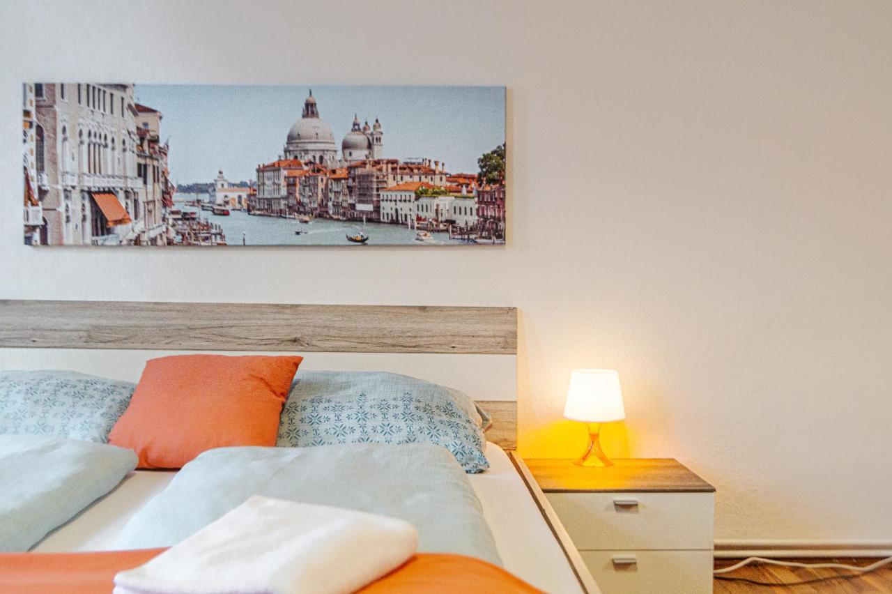 Comfy 2Br- Apartment Near Wiener Stadthalle 外观 照片