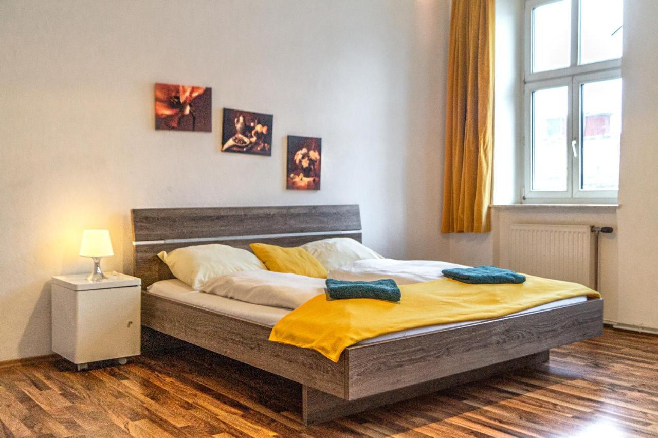 Comfy 2Br- Apartment Near Wiener Stadthalle 外观 照片